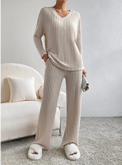 Solid Striped Lounge Set