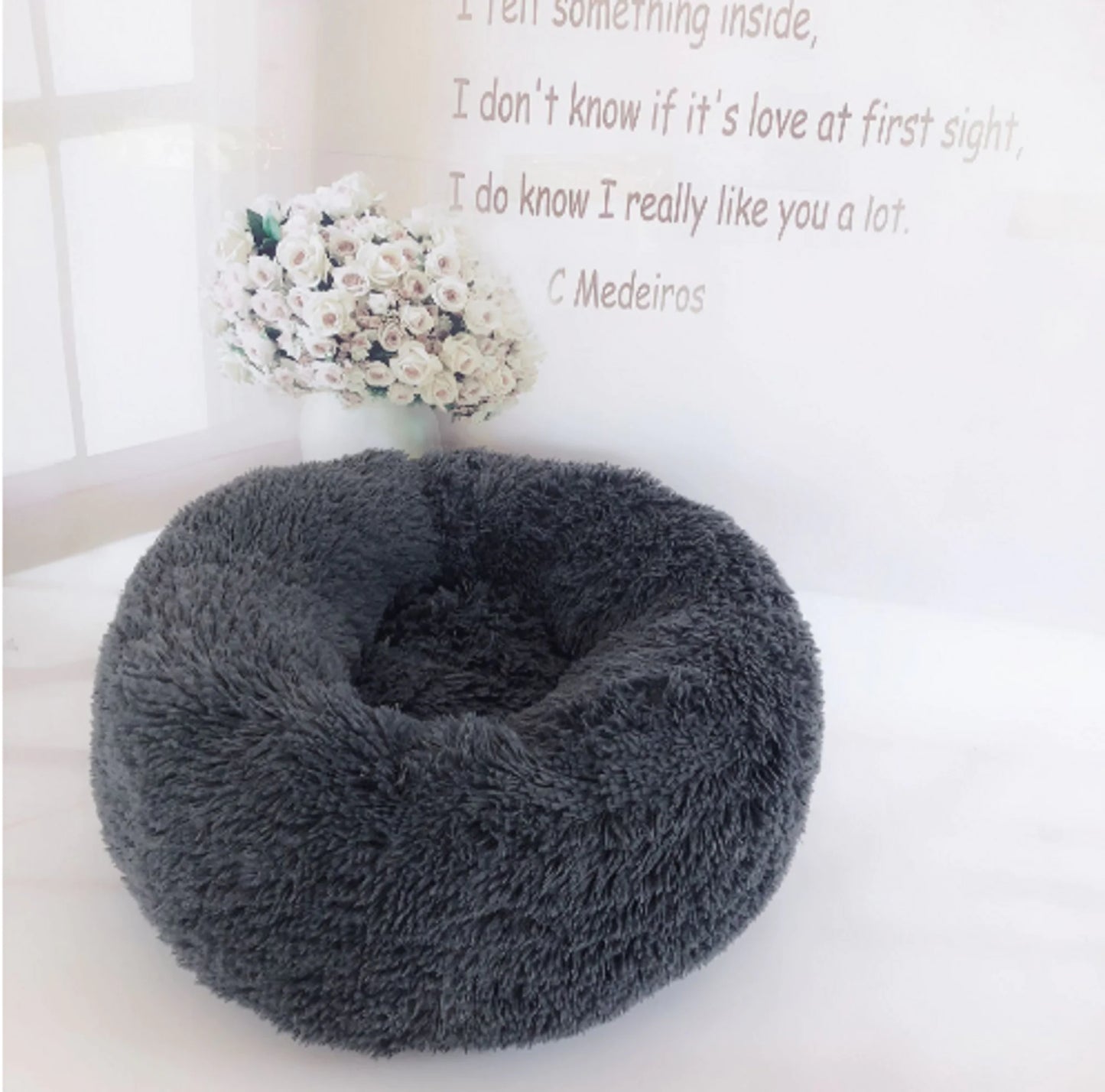 Comfy Calming Pet Bed